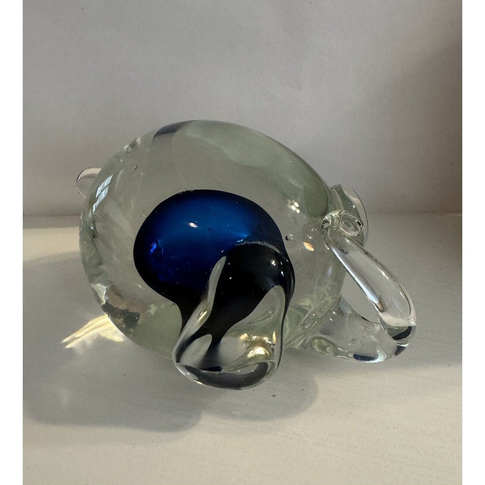 Art Glass Paperweight ￼ Elephant Controlled Bubble Blue Inside Smooth Bottom